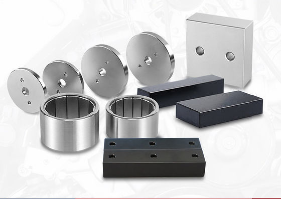 2000w 3000w 네오디미움 철보론 자석 고 정밀 폐쇄 섬유 레이저 절단 기계