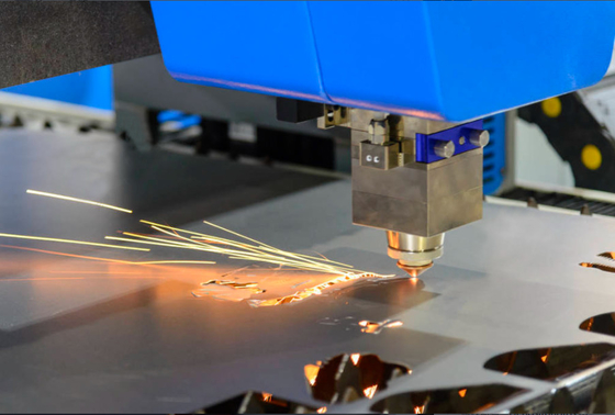 금속 Cnc 섬유 레이저 절단 기계 3kw 공장 가격 CE 인증