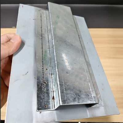 대형 스테인리스 스틸 사이니지 생산용 700W 고속 레이저 용접기