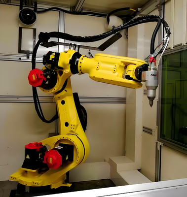 FANUC M-20iB 6 축 로봇 레이저 절단 기계 건설 산업의 대용량 파이프 및 프로필 절단