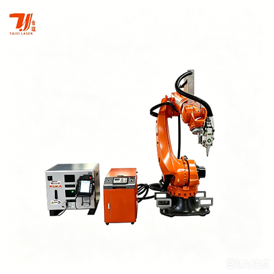 자동차 제조용 KUKA 산업용 로봇 팔을 가진 고 정밀 4000W IPG 섬유 레이저 용접기