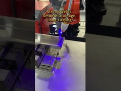 6 축 로봇 팔 CE 인증을 가진 사용자 지정 자동 섬유 레이저 용접 기계